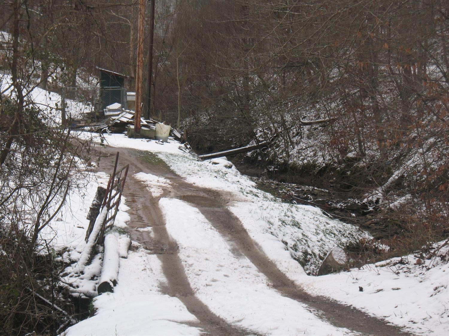 789 Darby Branch Road Manchester, KY 40962 - Photo 11 of 12 Photo 11