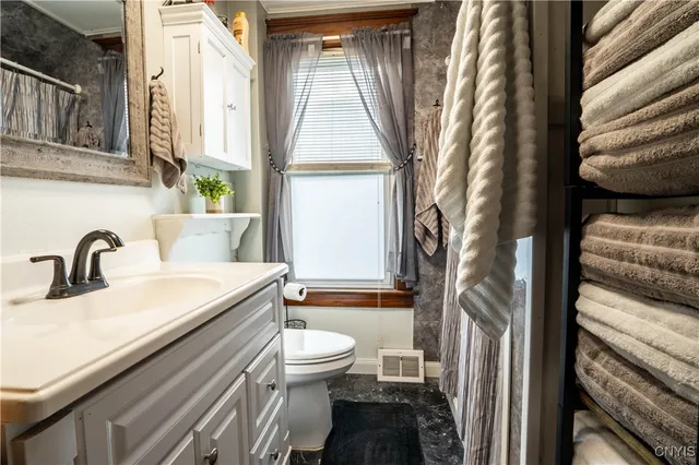 $194,900 | 31 Marshall Avenue, German Flatts, NY 13407