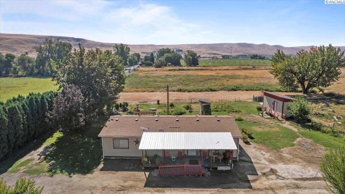 15402 North Pioneer Road Prosser, WA 99350 - Photo 24 of 32 Gallery Image 24