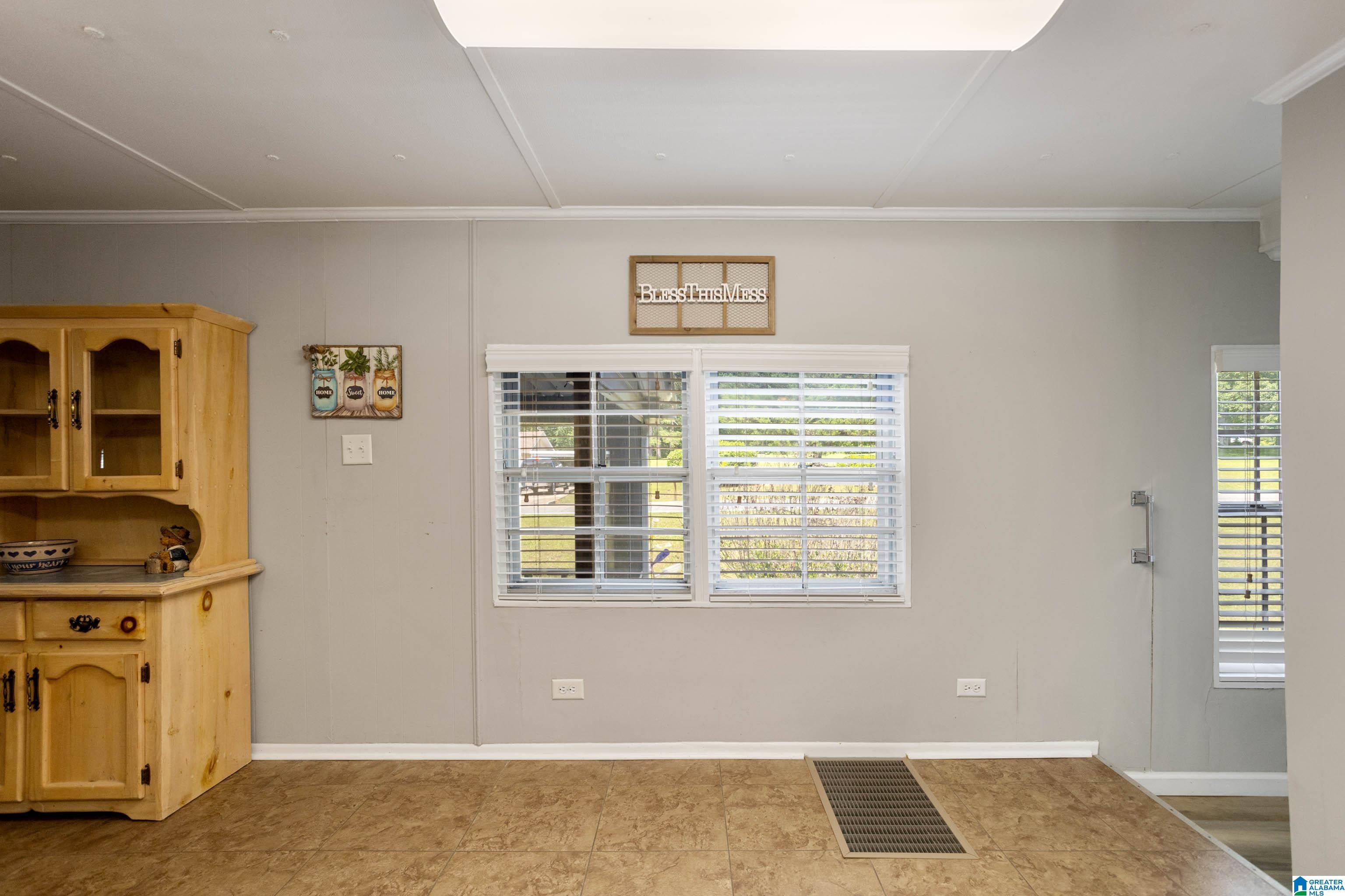 6582 Castle Heights Road Morris, AL 35116 - Photo 13 of 31