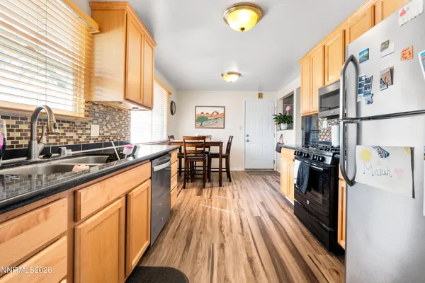 $330,000 | 160 Circle Drive, Winnemucca, NV 89445