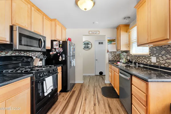 $330,000 | 160 Circle Drive, Winnemucca, NV 89445