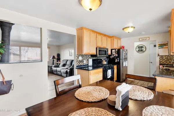 $330,000 | 160 Circle Drive, Winnemucca, NV 89445