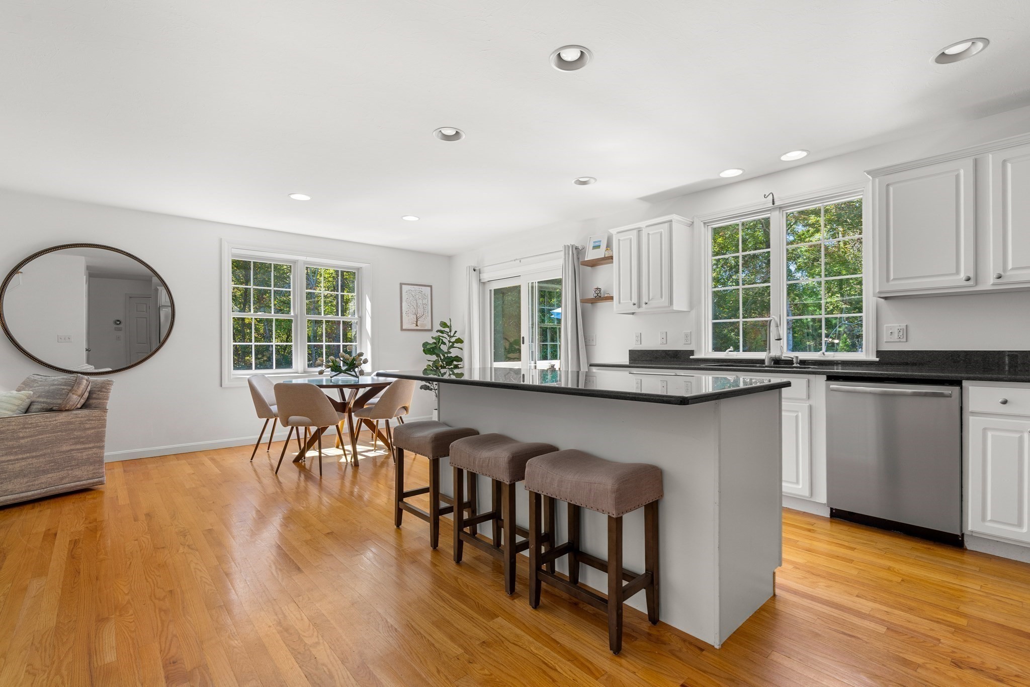 777 Sandwich Road Falmouth, MA 02536 - Photo 10 of 41 Gallery Image 10
