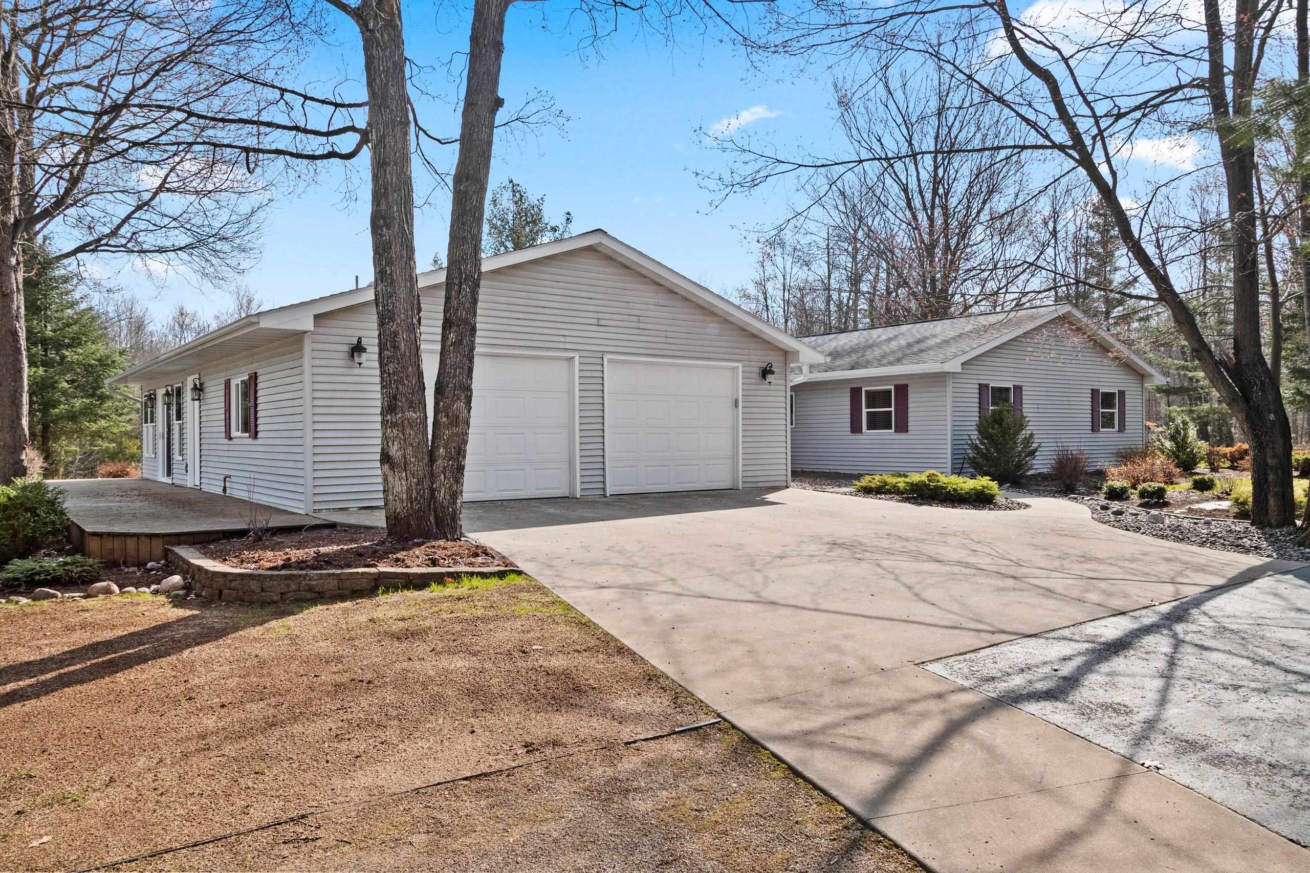 17350 Lake John Road Lakewood, WI 54138 - Photo 3 of 72