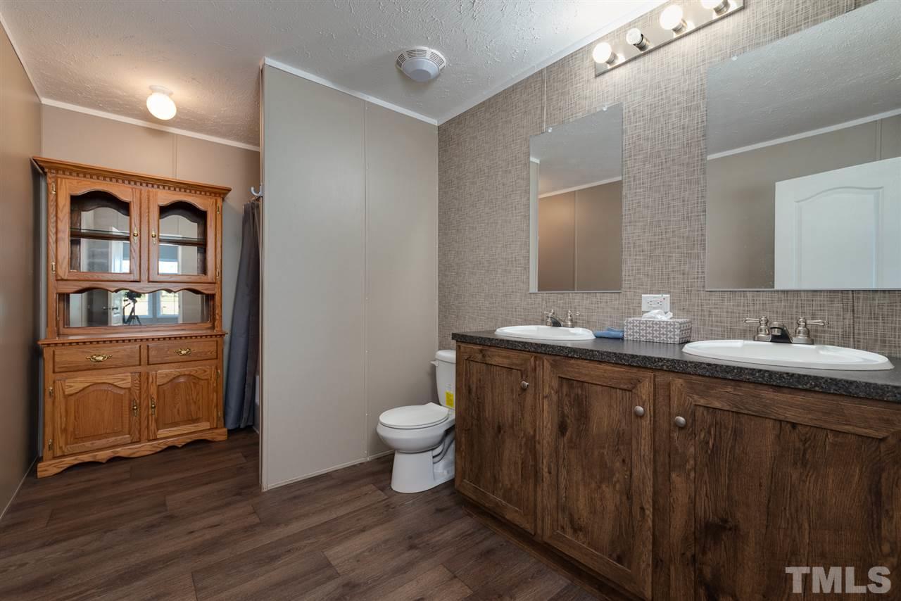 3035 Plainview Church Road Angier, NC 27501 - Photo 11 of 19 Gallery Image 11