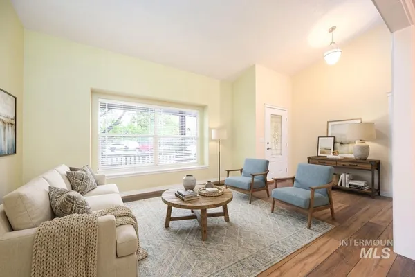 $695,000 | 427 South Silver Bow Avenue, Eagle, ID 83616