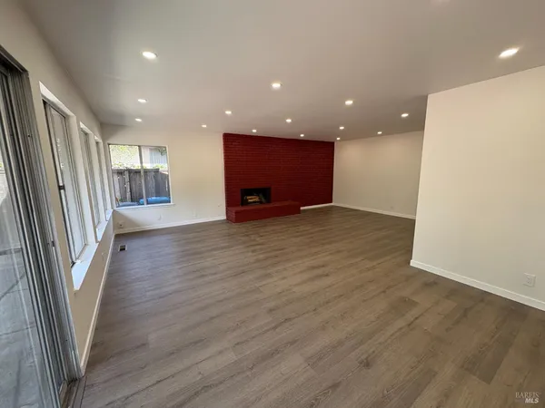 $688,000 | 147 Elna Drive, Vallejo, CA 94591