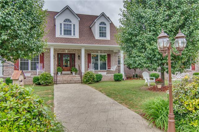 2364 Tom Fitzgerald Road Columbia, TN 38401 - Photo 3 of 20 Home features covered front and rear porches perfect for sitting and enjoying the peaceful setting.