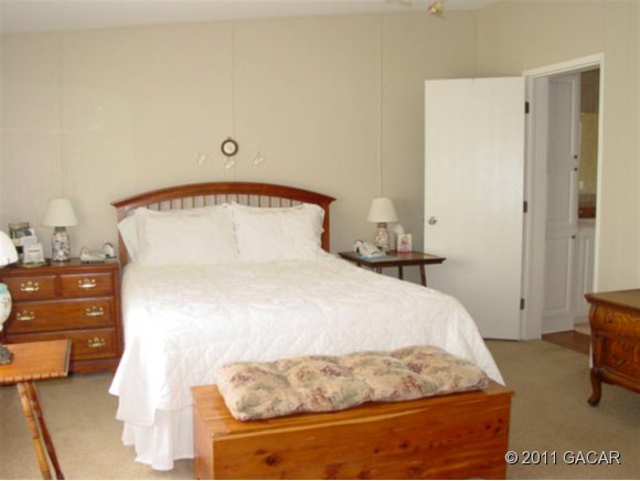 14021 225th Road Live Oak, FL 32060 - Photo 8 of 10 Gallery Image 8