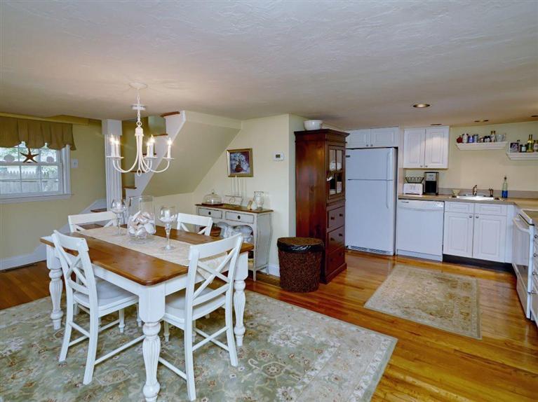 35 Strawberry Hill Road Centerville, MA 02632 - Photo 5 of 24 Additional Photo