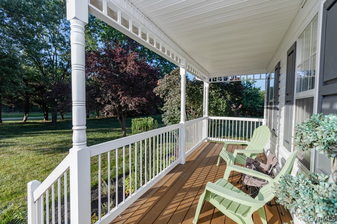 19821 River Road Sutherland, VA 23885 - Photo 5 of 43 Full front porch