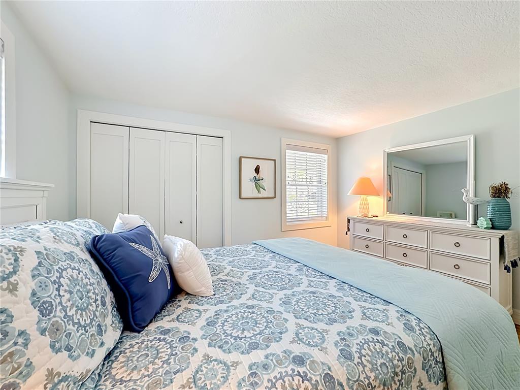 307 68th Street Holmes Beach, FL 34217 - Photo 35 of 67