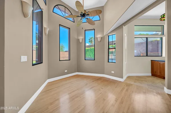 $1,400,000 | 1450 East Royal Palm Road, Phoenix, AZ 85020