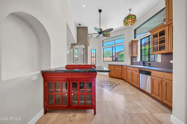 $1,400,000 | 1450 East Royal Palm Road, Phoenix, AZ 85020