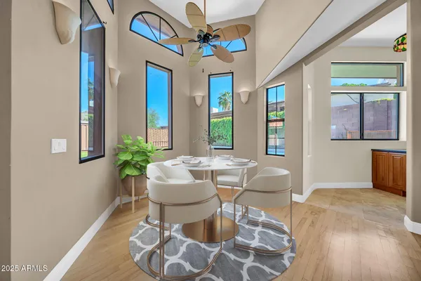 $1,400,000 | 1450 East Royal Palm Road, Phoenix, AZ 85020