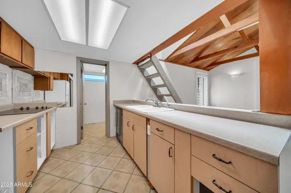 $1,400,000 | 1450 East Royal Palm Road, Phoenix, AZ 85020