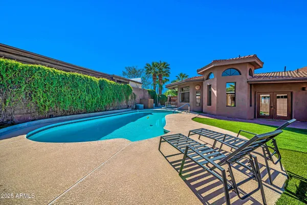 $1,400,000 | 1450 East Royal Palm Road, Phoenix, AZ 85020