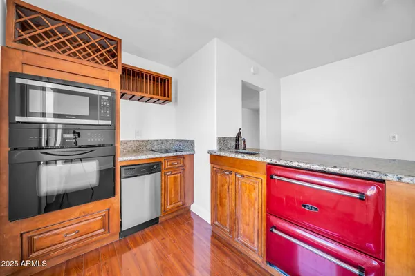 $1,400,000 | 1450 East Royal Palm Road, Phoenix, AZ 85020