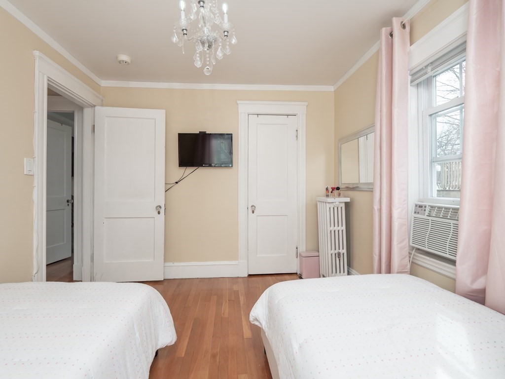 42 Fellsmere Road Malden, MA 02148 - Photo 17 of 39 Gallery Image 17