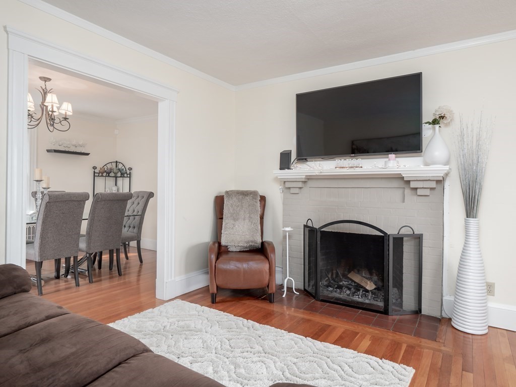 42 Fellsmere Road Malden, MA 02148 - Photo 7 of 39 Gallery Image 7