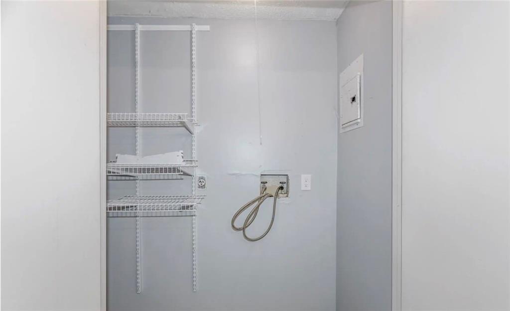 209 Barr Road Grain Valley, MO 64029 - Photo 5 of 10