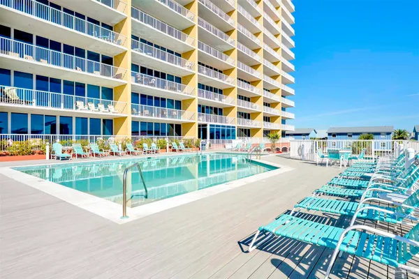 $550,000 | 1524 West Beach Boulevard, Unit 503, Gulf Shores, AL 36542