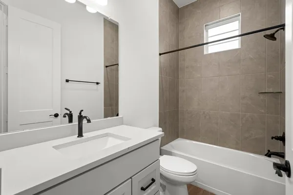 $595,695 | 15716 Hoptree Hts Lane, Conroe, TX 77302