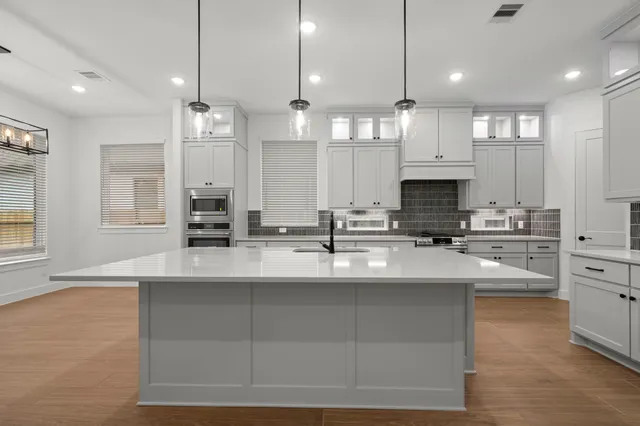 $600,646 | 15716 Hoptree Hts Lane, Conroe, TX 77302