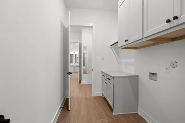 $600,646 | 15716 Hoptree Hts Lane, Conroe, TX 77302