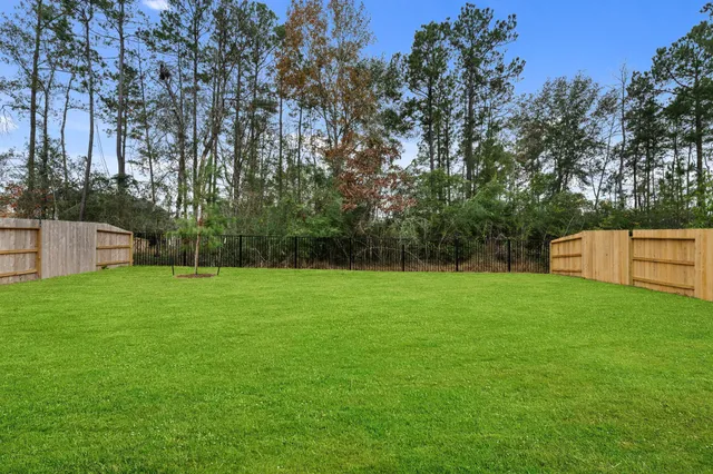 $600,646 | 15716 Hoptree Hts Lane, Conroe, TX 77302