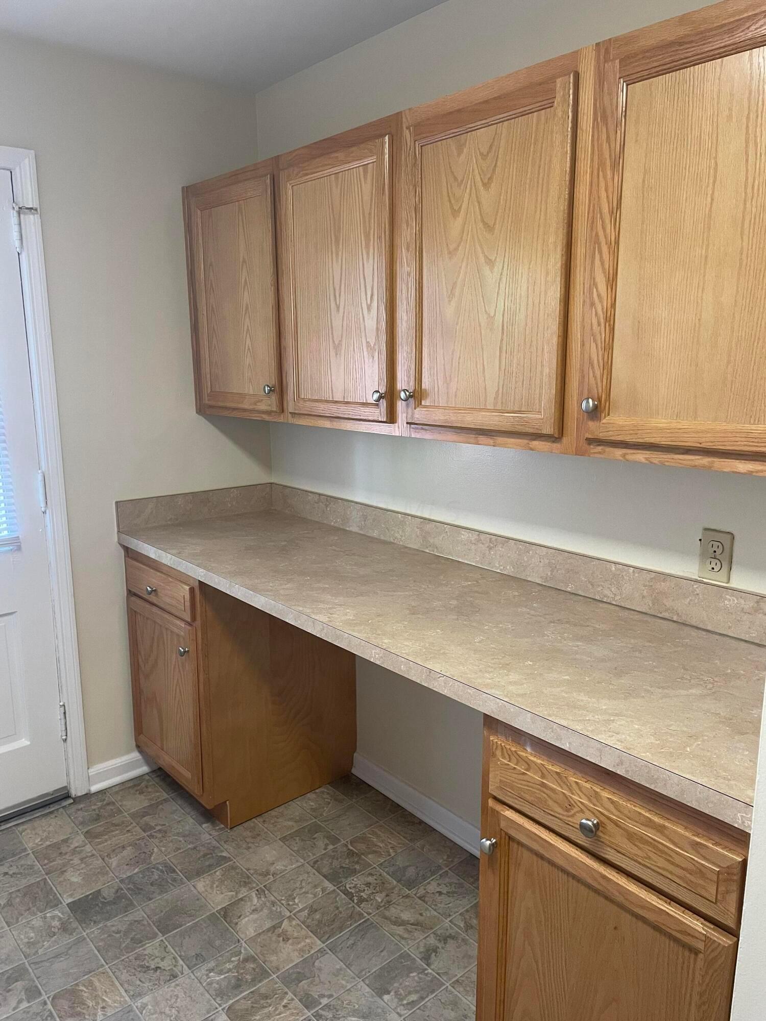 1147 South Cassingham Road, Unit ABCD Columbus, OH 43209 - Photo 9 of 31 1147A Kitchen2