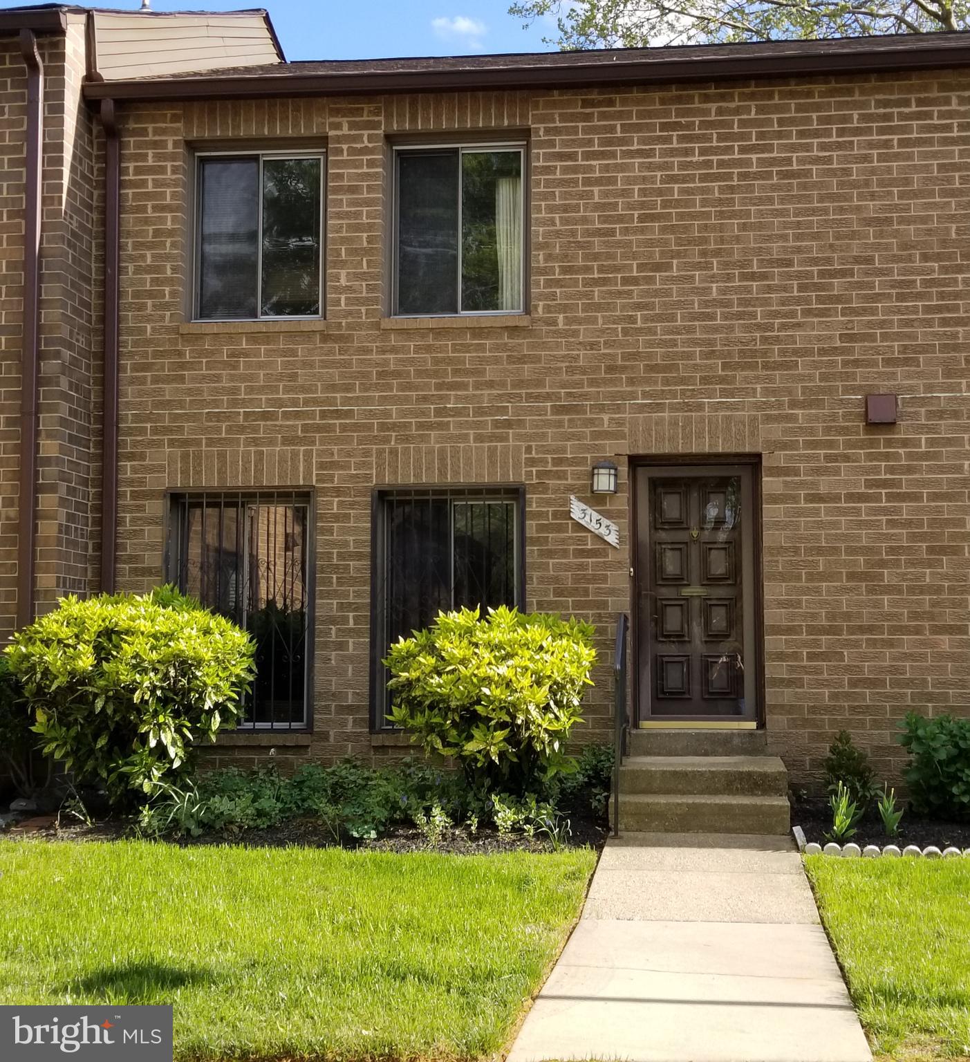 3153 Apple Road, NE - FRONT