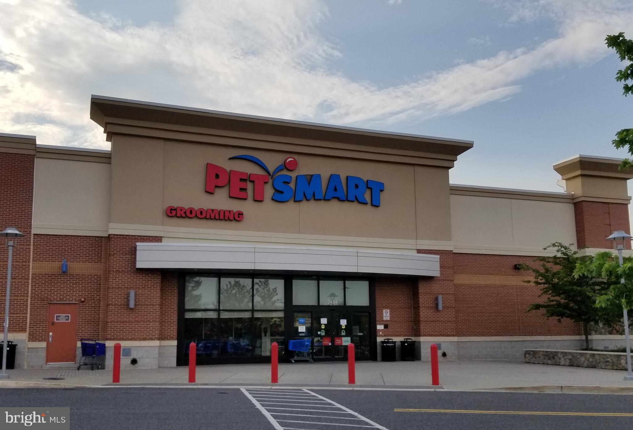 3153 Apple Road Northeast, Unit 5 Washington, DC 20018 - Photo 28 of 38 PetSmart