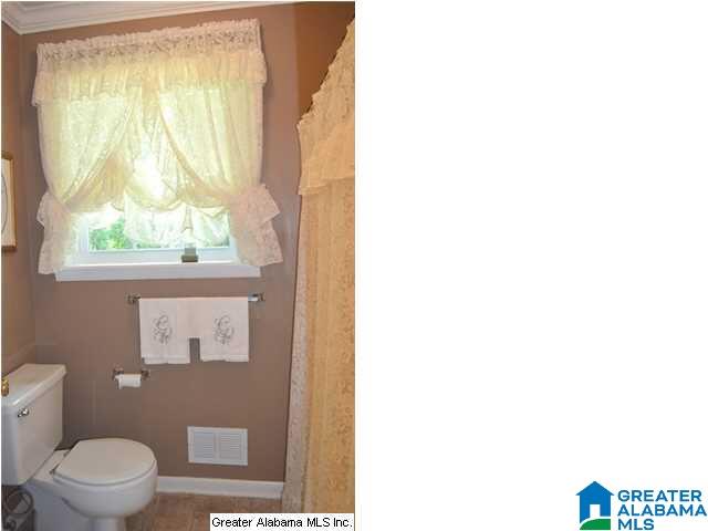203 Tomahawk Trail Anniston, AL 36206 - Photo 21 of 31