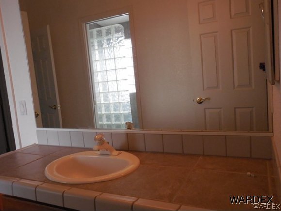 5000 El Ranchero Road Fort Mohave, AZ 86426 - Photo 13 of 32 Bathroom 2