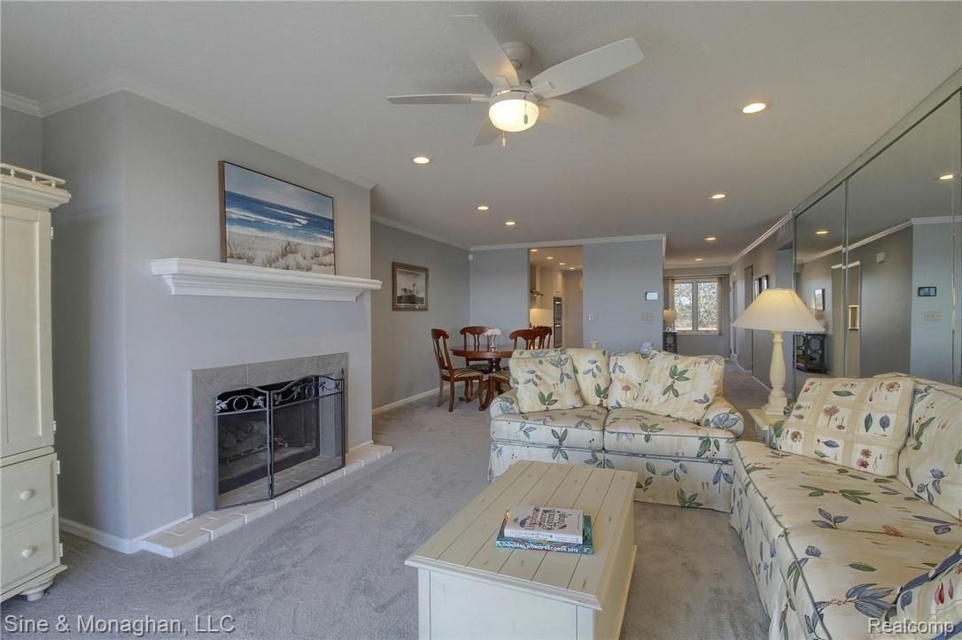 1715 River Road, Unit 8 St. Clair, MI 48079 - Photo 10 of 30 9-Great Room 3rd View.jpg