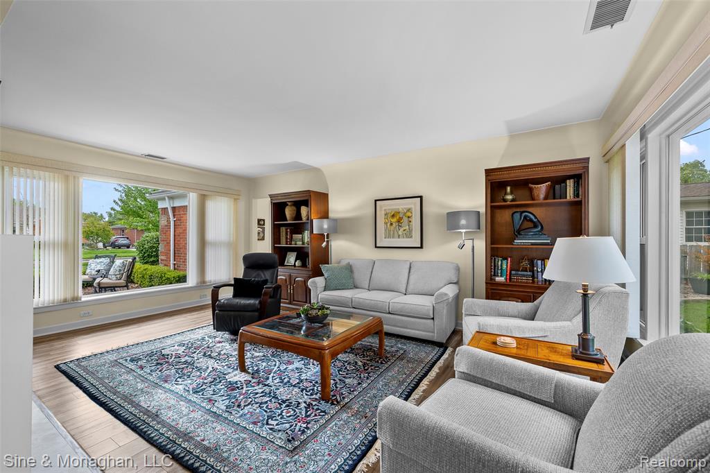 4128 Amherst Road Royal Oak, MI 48073 - Photo 7 of 44 Gallery Image 7
