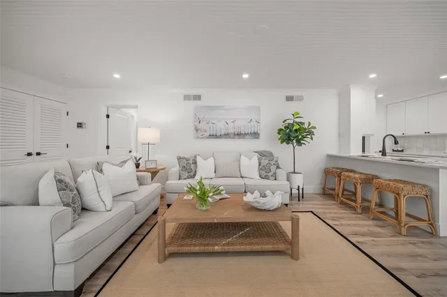 $495,000 | 116 Pass Key Road, Unit 116, Sarasota, FL 34242