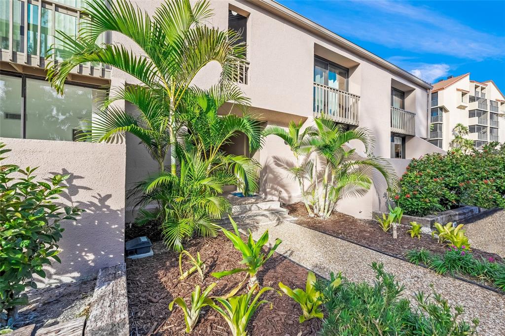 116 Pass Key Road, Unit 116 Sarasota, FL 34242 - Photo 2 of 52