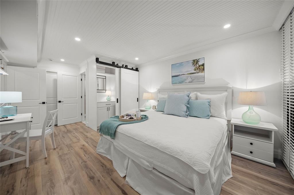 116 Pass Key Road, Unit 116 Sarasota, FL 34242 - Photo 22 of 52