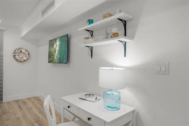 $495,000 | 116 Pass Key Road, Unit 116, Sarasota, FL 34242