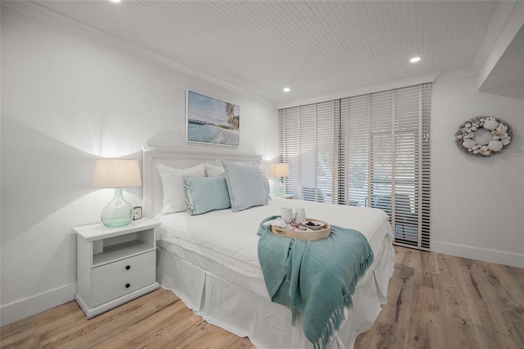 116 Pass Key Road, Unit 116 Sarasota, FL 34242 - Photo 27 of 52