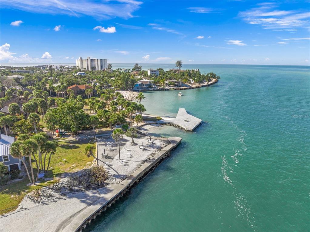 116 Pass Key Road, Unit 116 Sarasota, FL 34242 - Photo 37 of 52