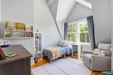 $899,000 | 66 South Fullerton Avenue, Unit 8, Montclair, NJ 07042