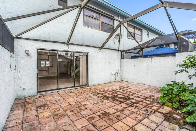 $2,750 | 9112 Southwest 21st Court, Unit E, Boca Raton, FL 33428