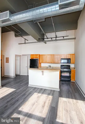 a view of utility room