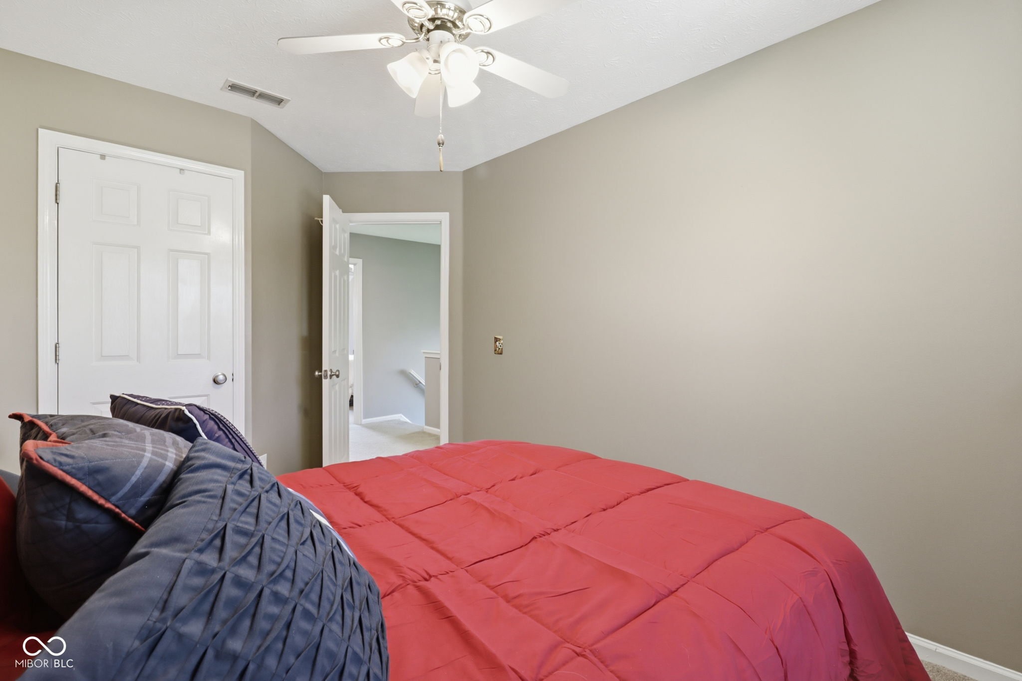 13931 Wakefield Place Fishers, IN 46038 - Photo 46 of 74