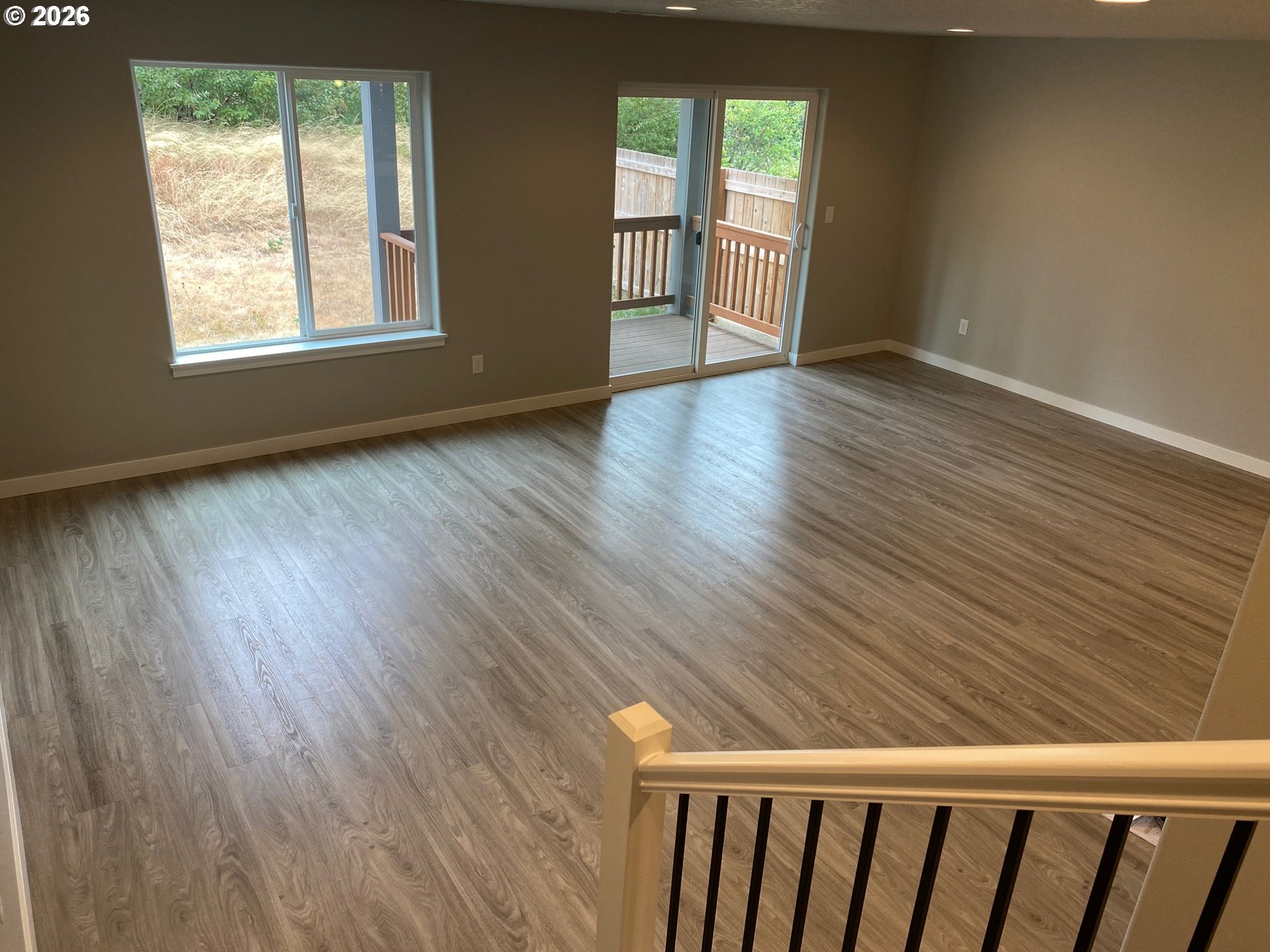 1262 Windsong Drive Cascade Locks, OR 97014 - Photo 11 of 33