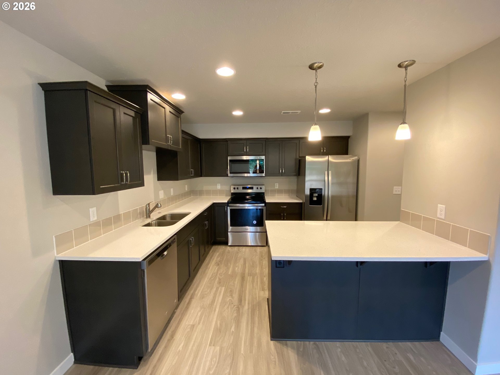 1262 Windsong Drive Cascade Locks, OR 97014 - Photo 9 of 33